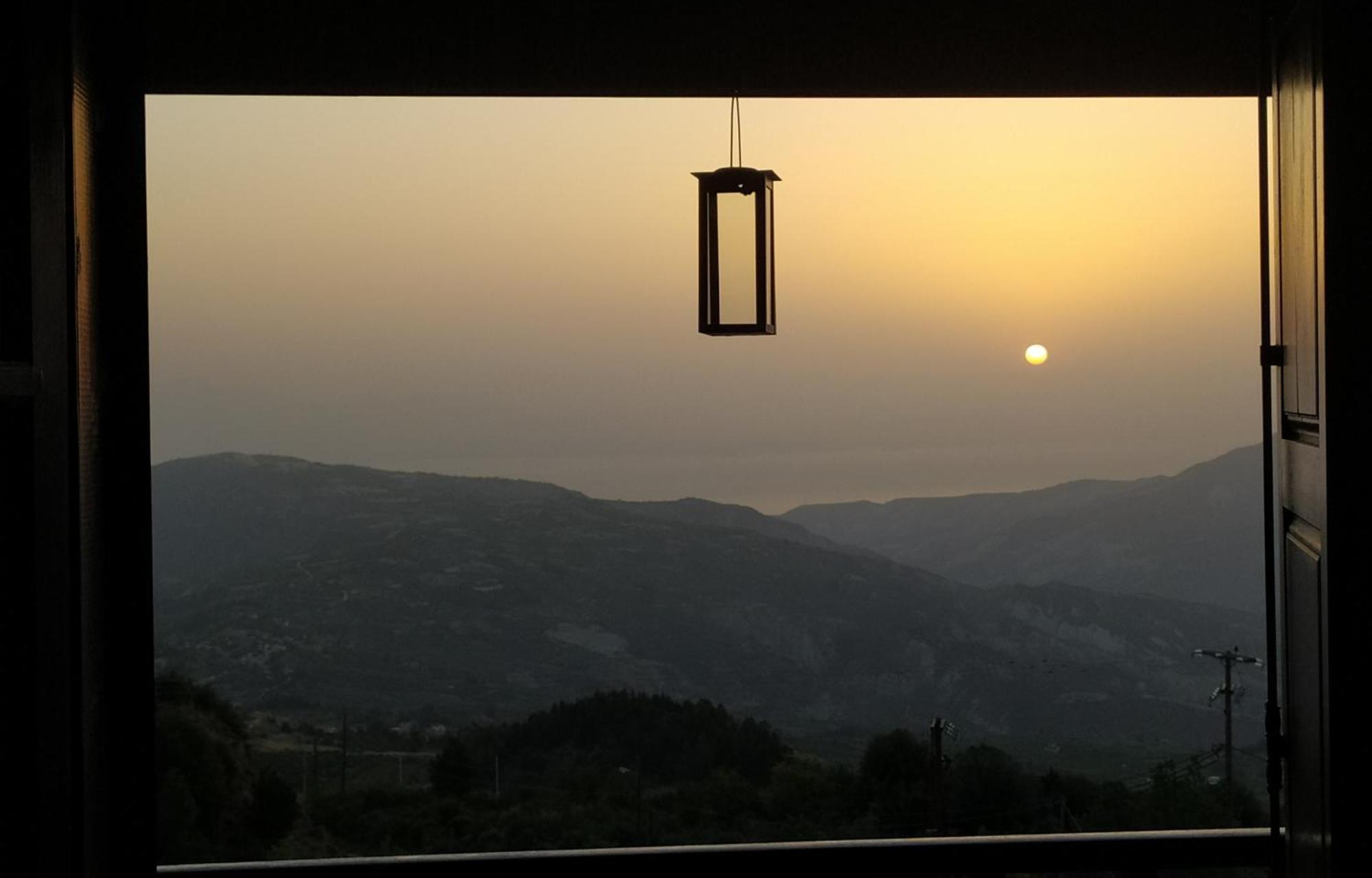 Ξενώνας Λίκνο Hotel Synikia Mesi Trikalon Buitenkant foto